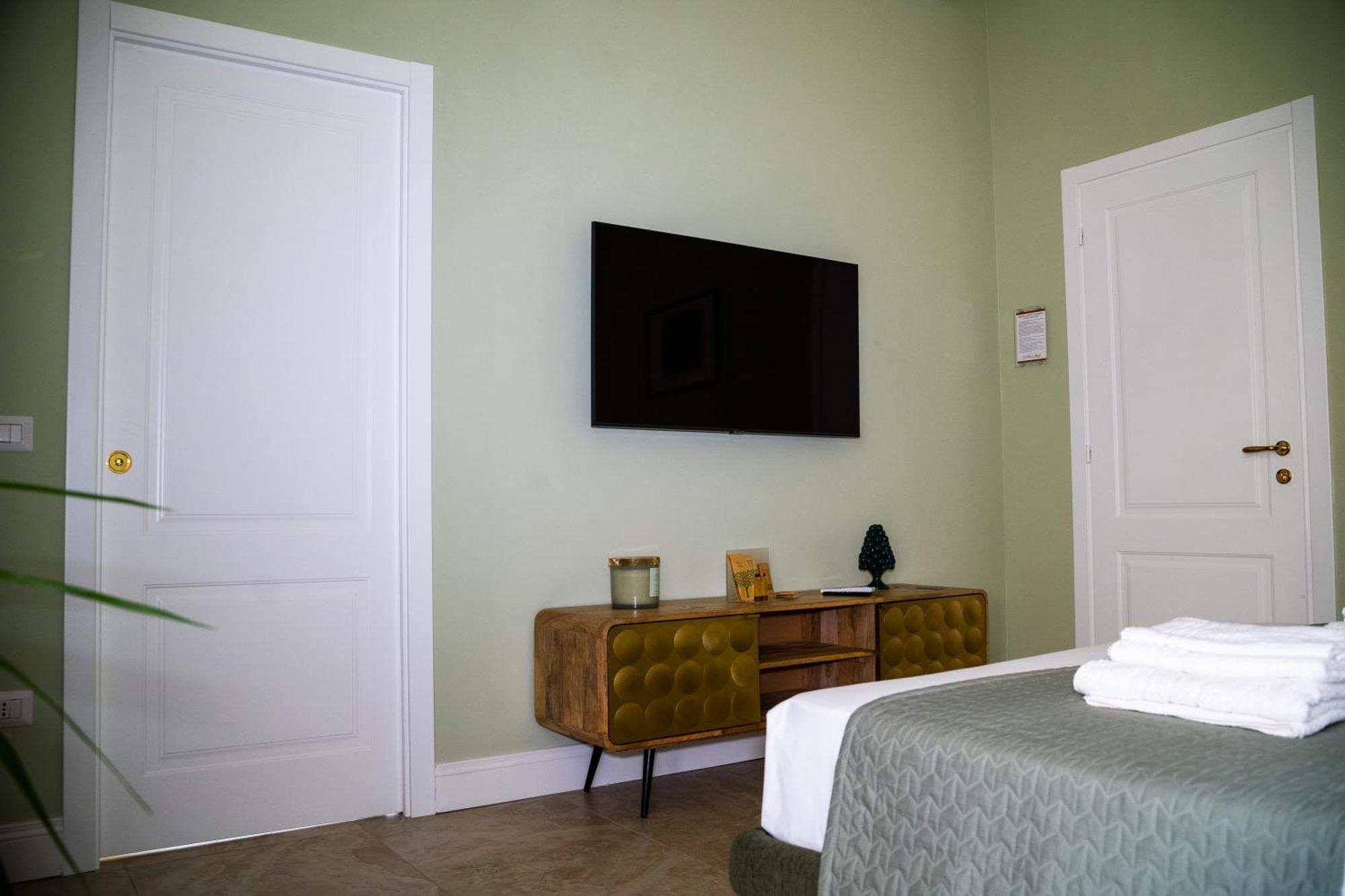 Palazzo Murat Luxury Rooms Arienzo Экстерьер фото