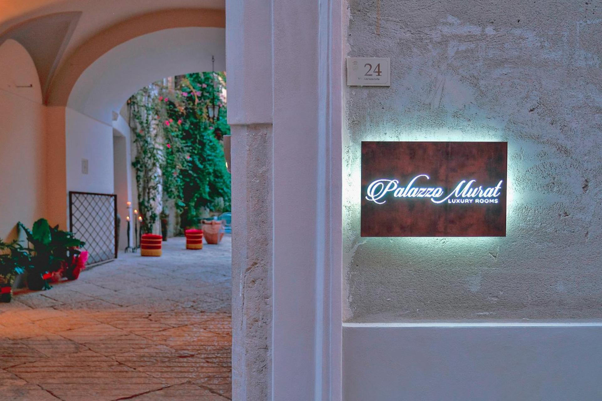 Palazzo Murat Luxury Rooms Arienzo Экстерьер фото